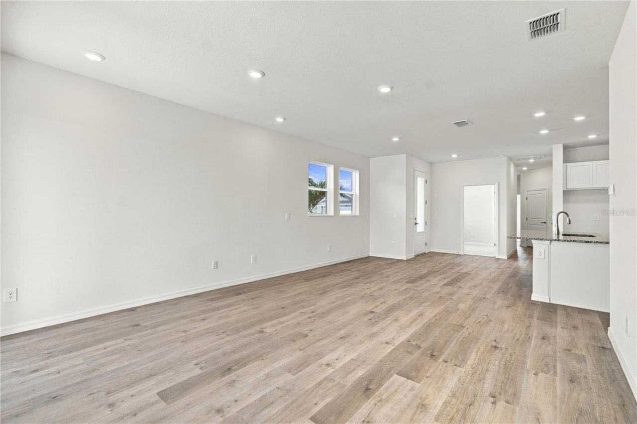 2833 Marrakesh Lane , Sarasota, FL 34234 Photo