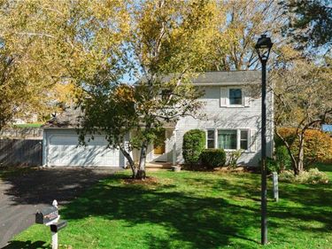 8052 Spruce Hill Drive , Clay, NY 13041