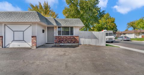 1545 Gault Way, Sparks, NV 89431 Photo