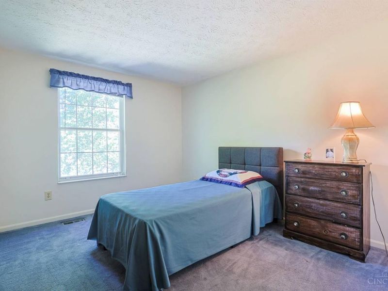 7907 Kingsgate, West Chester, OH 45069 Photo 22
