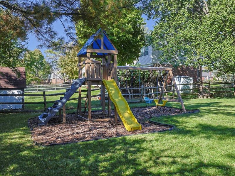 7907 Kingsgate, West Chester, OH 45069 Photo 34