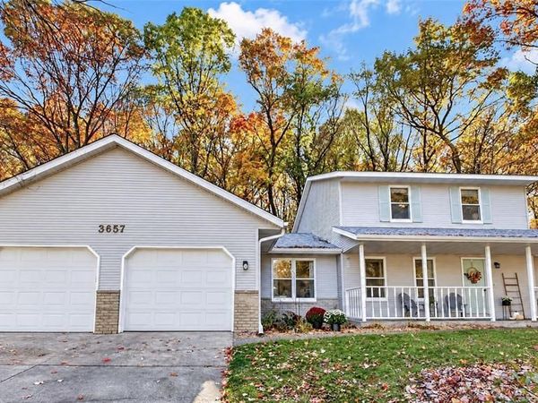 3657 Oak Hill Place, Eau Claire, WI 54703