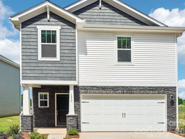 2621 Celestial Drive , Newton, NC 28658