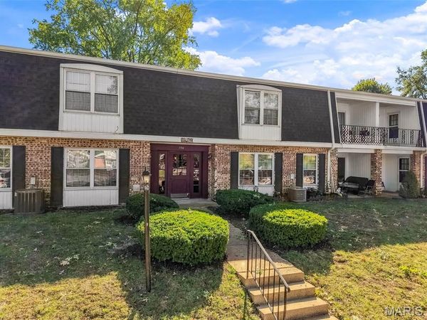1722 Herault Place , Unit B, St Louis, MO 63125