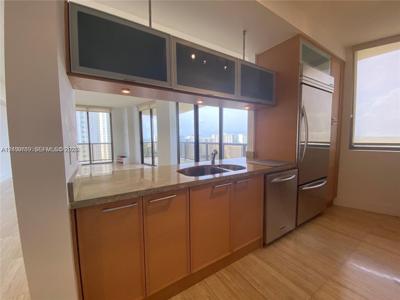 16275 Collins Ave, Unit 1704, Sunny Isles Beach, FL 33160 Photo