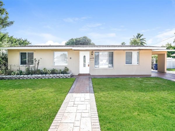 1247 NW 55th Ave, Lauderhill, FL 33313