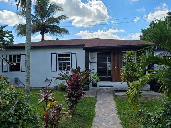 350 NW 188th St , Miami Gardens, FL 33169