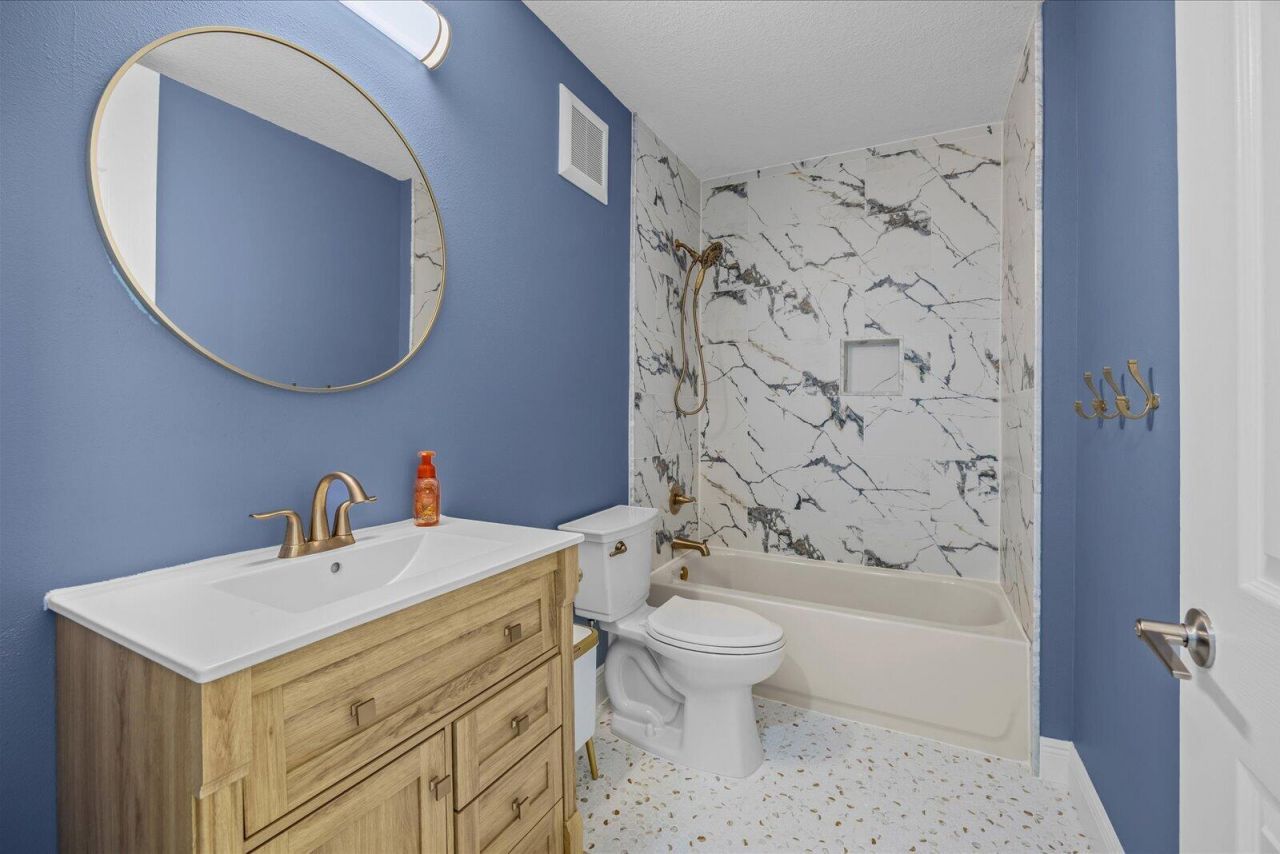 10520 SW Stephanie Way, Unit 2-212, Port Saint Lucie, FL 34987 Photo