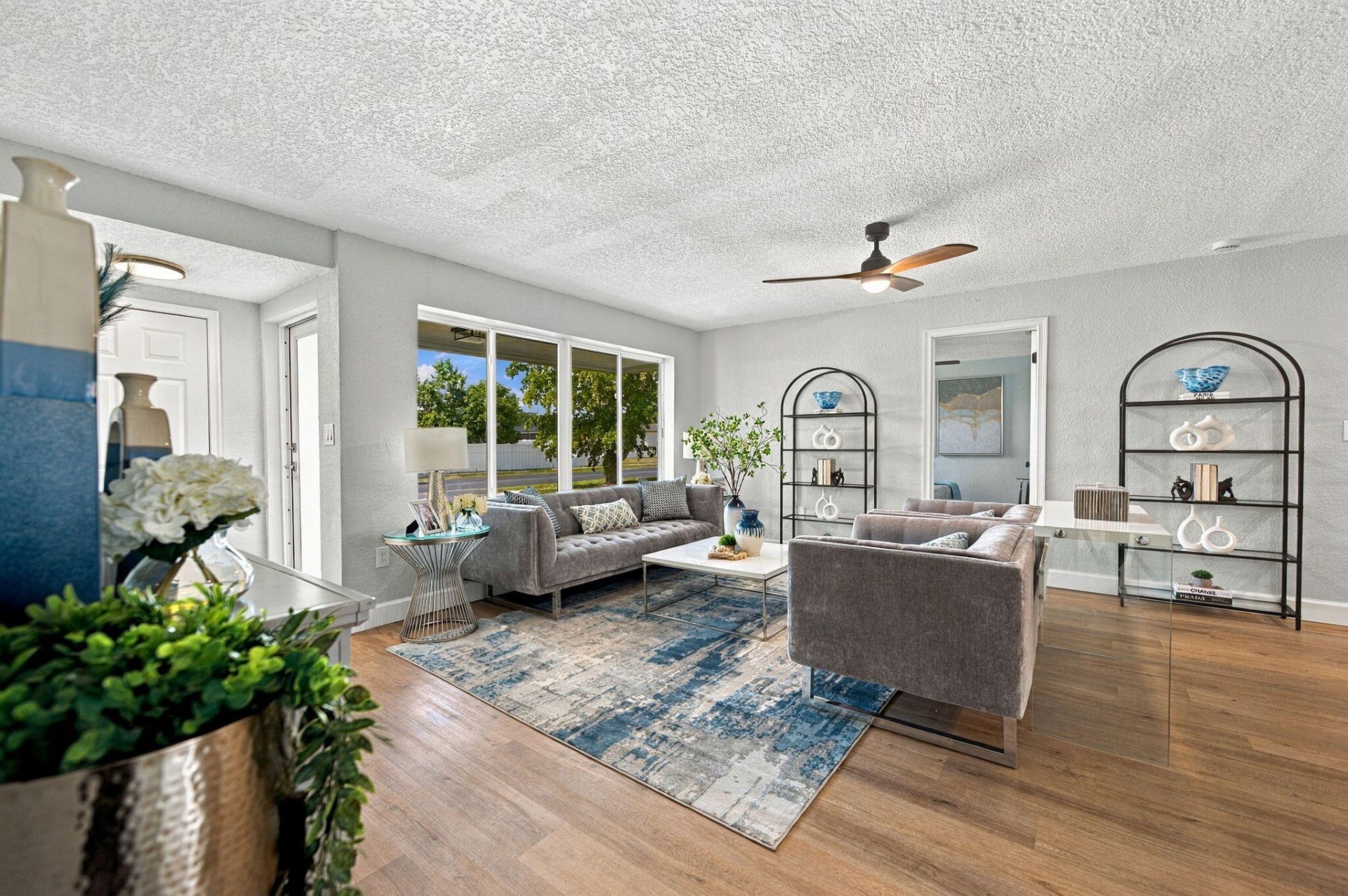 2400 NW 85th Avenue, Sunrise, FL 33322 Photo
