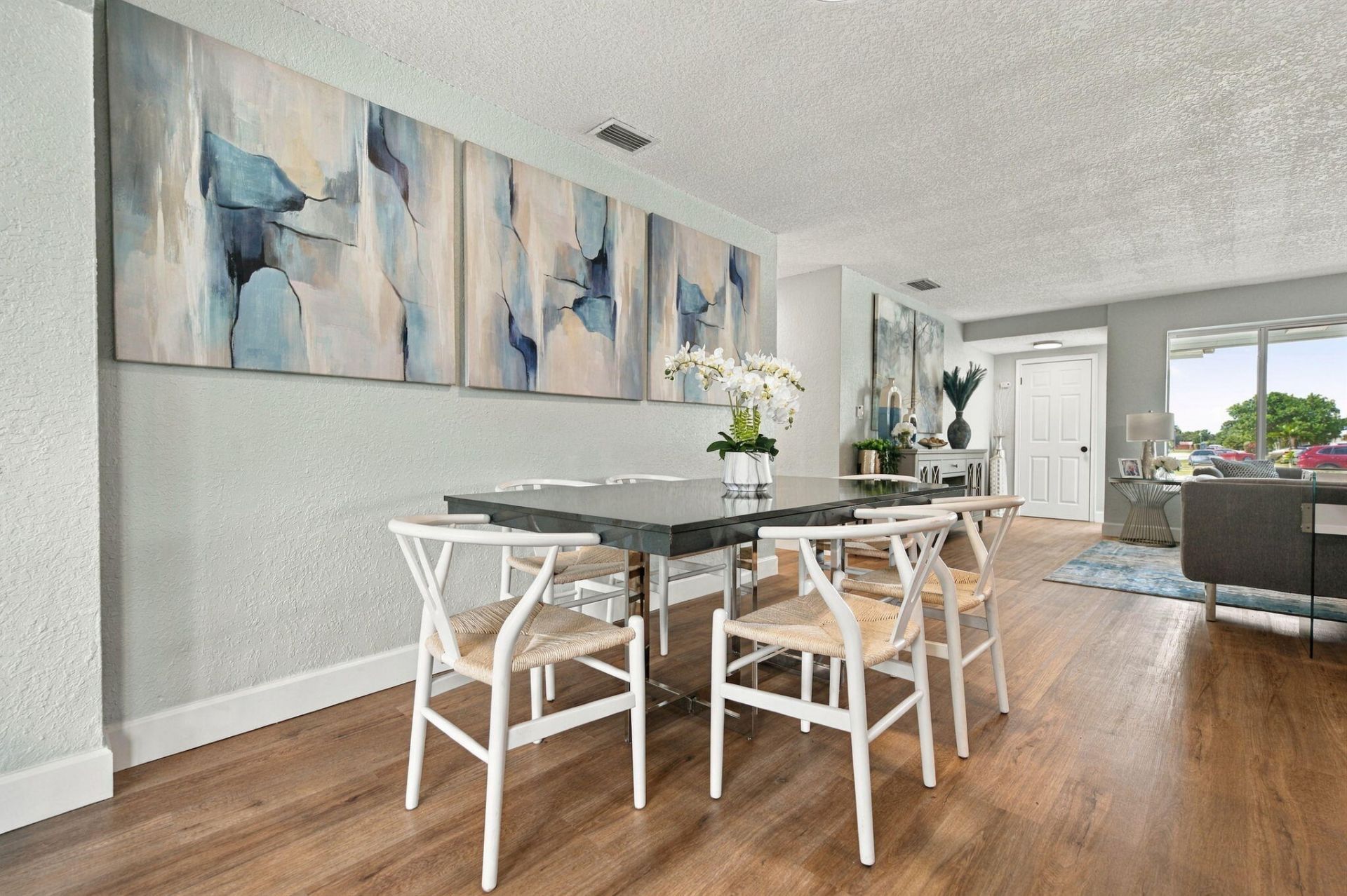 2400 NW 85th Avenue, Sunrise, FL 33322 Photo
