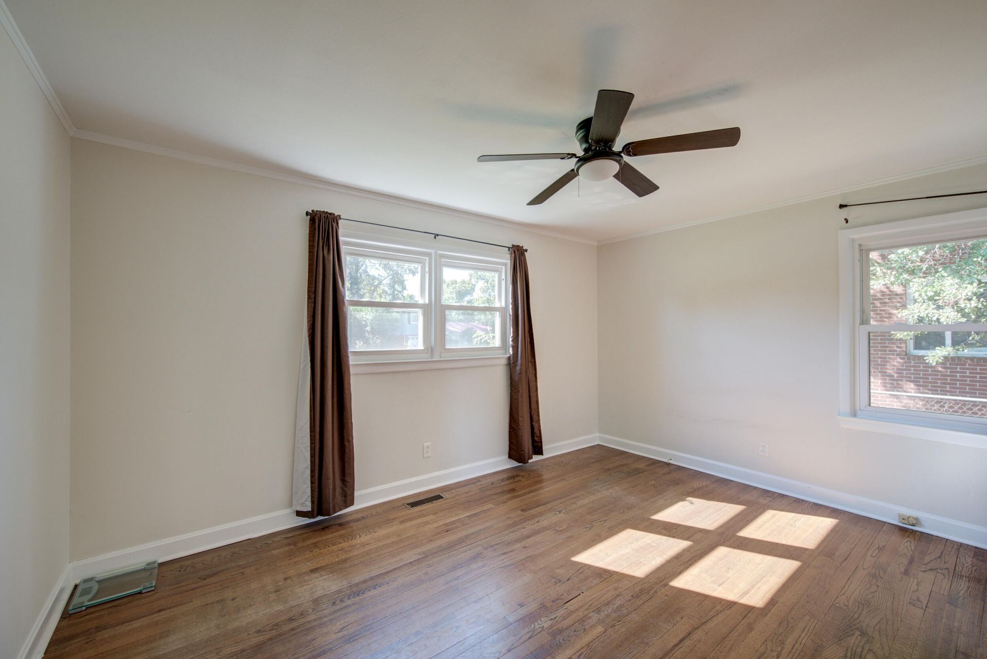 2662 Leeds Avenue Photo 15