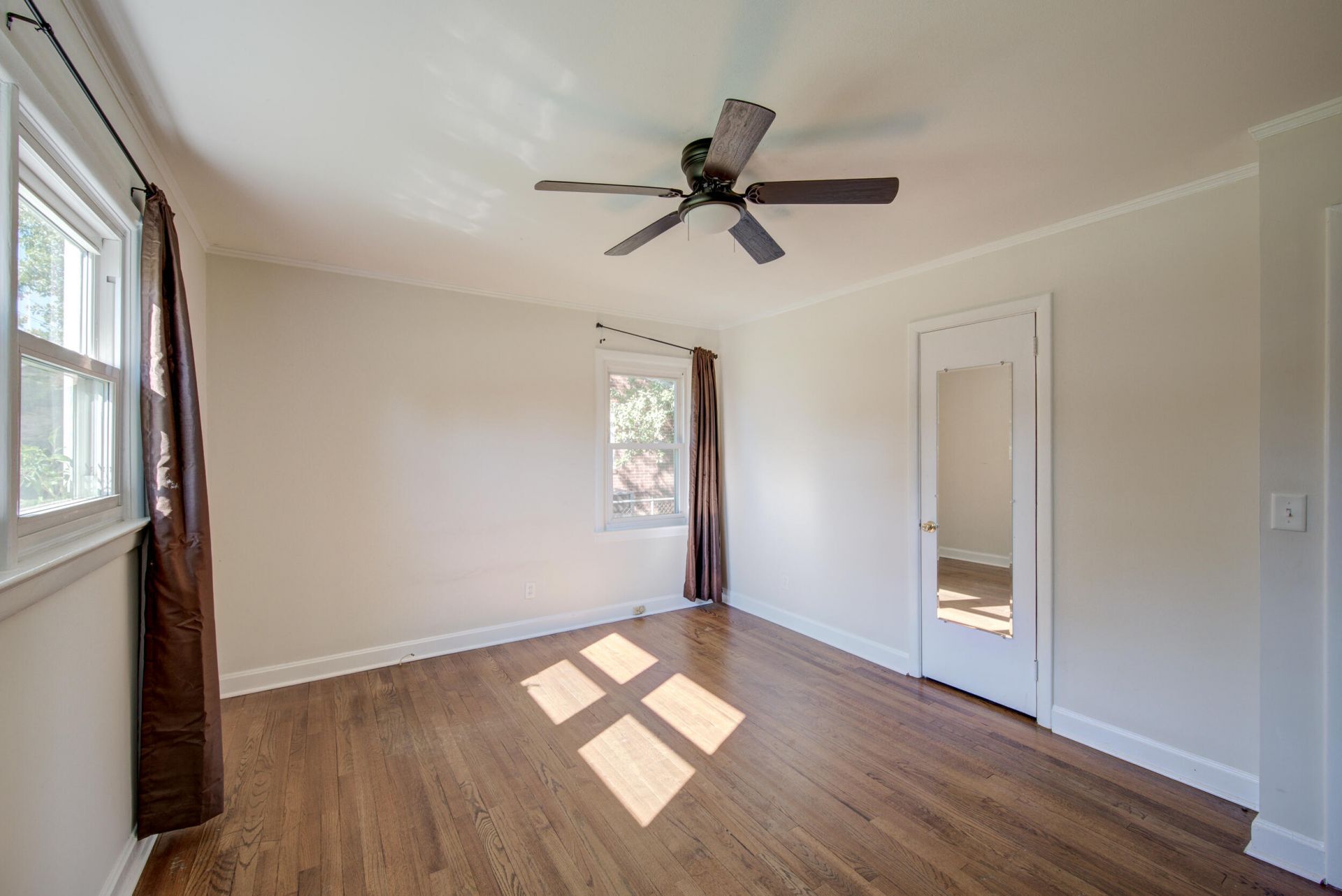 2662 Leeds Avenue Photo 16
