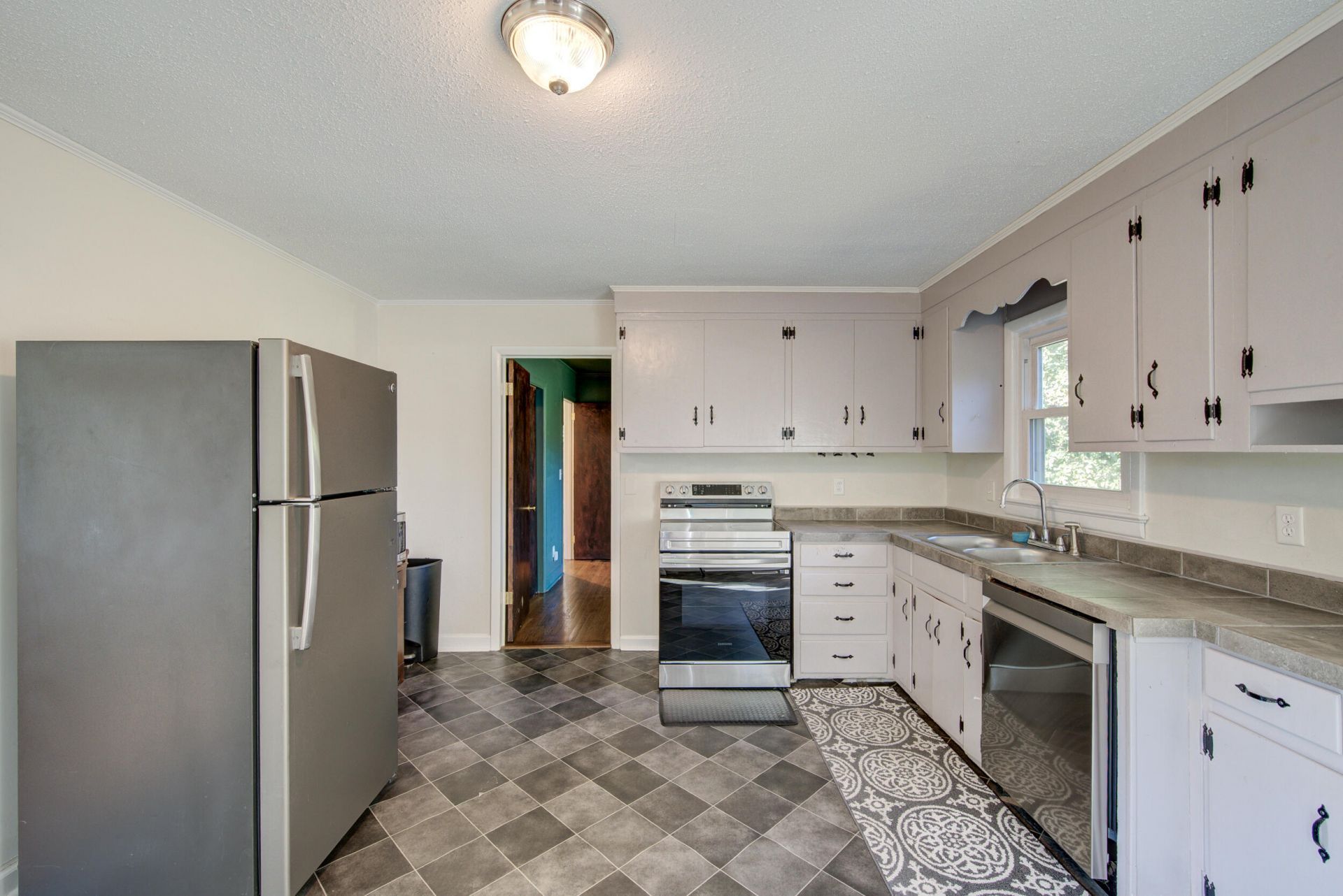2662 Leeds Avenue Photo 25