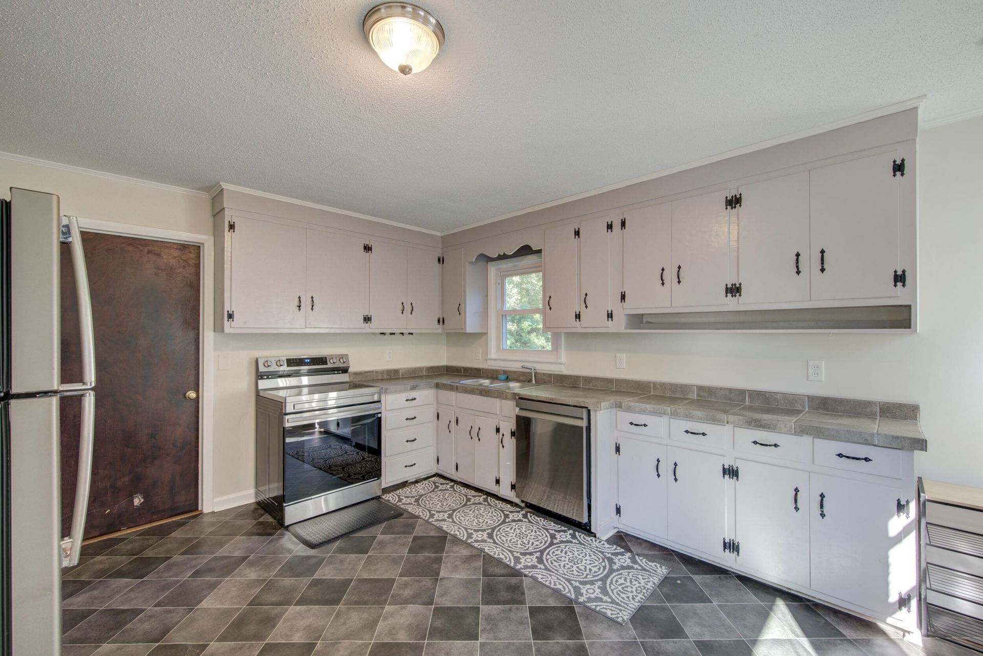 2662 Leeds Avenue Photo 26