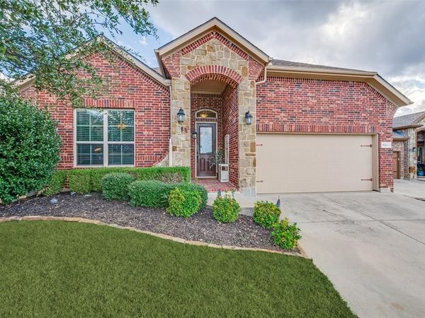 2916 Frontier Drive, Denton, TX 76210