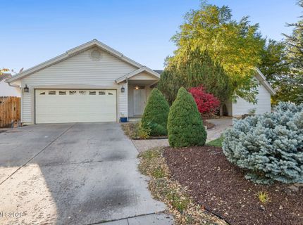 194 White Rose Drive, Sparks, NV 89441 Photo