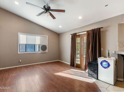 194 White Rose Drive, Sparks, NV 89441 Photo