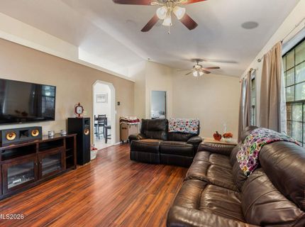 194 White Rose Drive, Sparks, NV 89441 Photo
