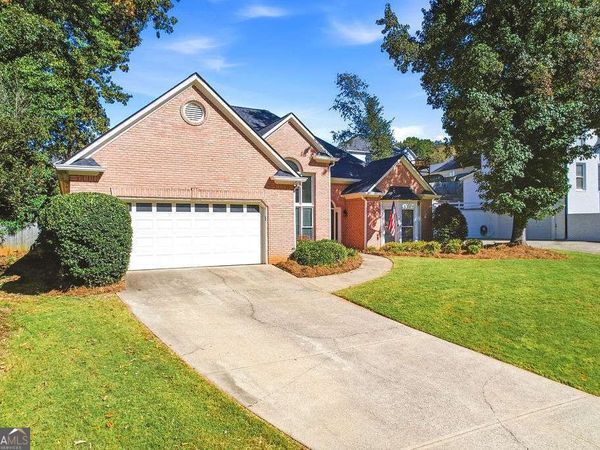 1028 Legacy Walk, Woodstock, GA 30189