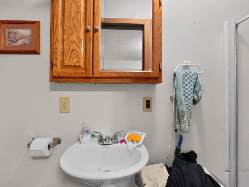 1 Ridgewood Avenue , Mount Vernon, OH 43050 Photo 15