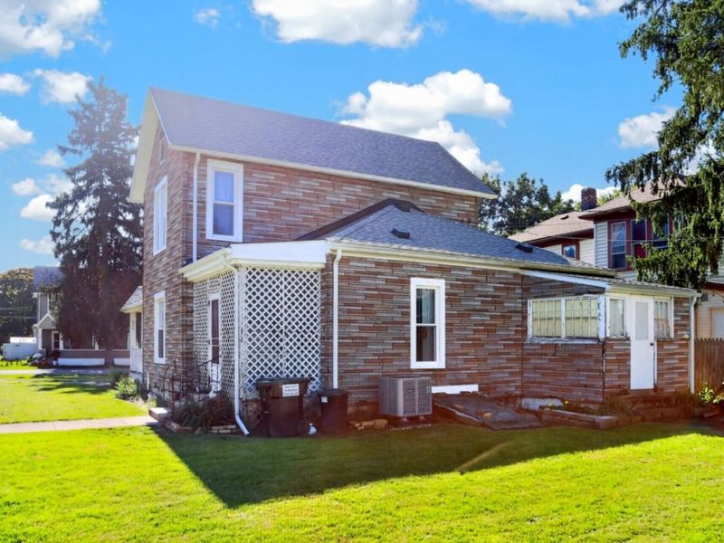 1 Ridgewood Avenue , Mount Vernon, OH 43050 Photo 18