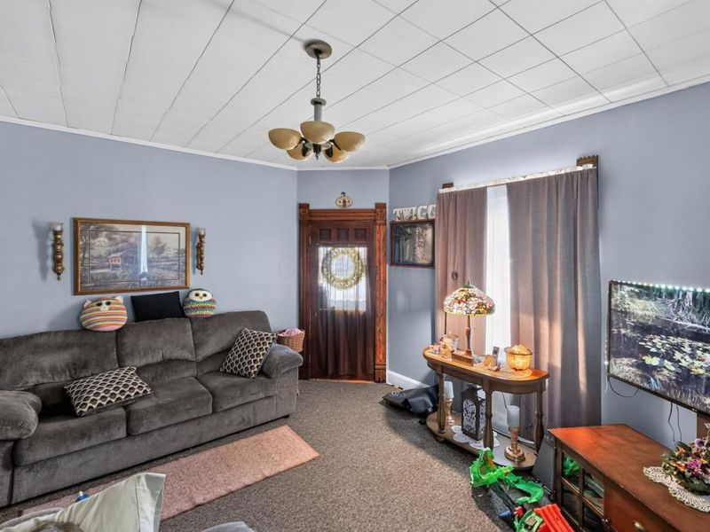 1 Ridgewood Avenue , Mount Vernon, OH 43050 Photo 3