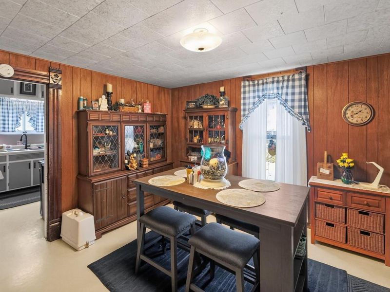 1 Ridgewood Avenue , Mount Vernon, OH 43050 Photo 5