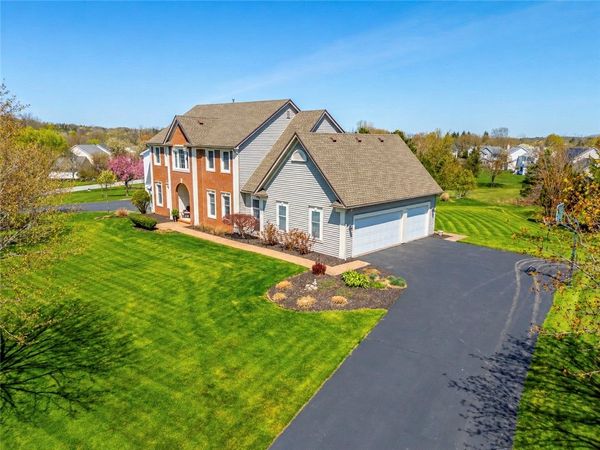 35 Wren Field Lane , Pittsford, NY 14534