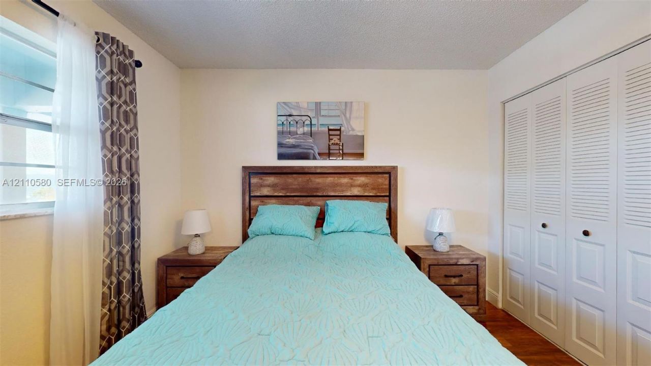 7877 Golf Cir Dr , Unit 304, Margate, FL 33063 Photo
