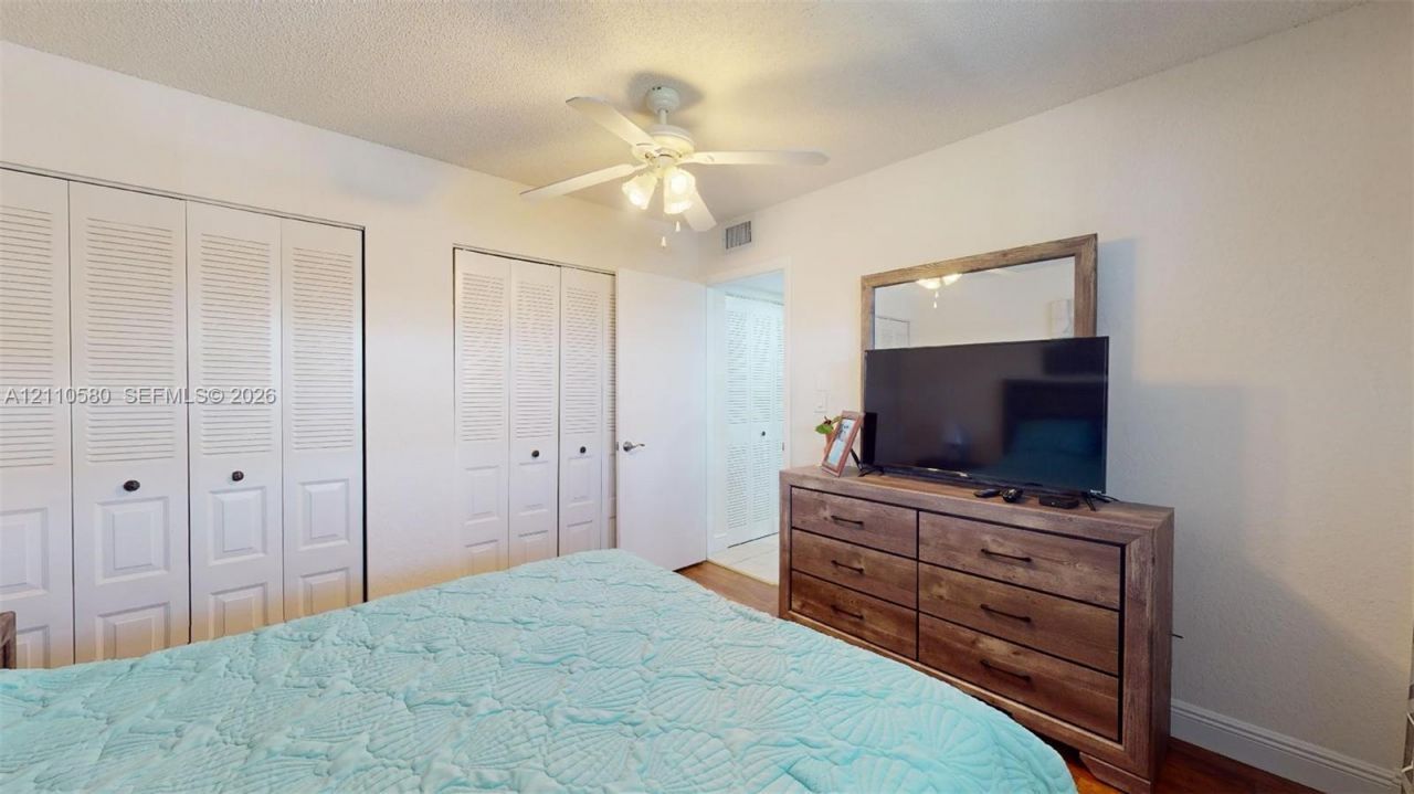 7877 Golf Cir Dr , Unit 304, Margate, FL 33063 Photo