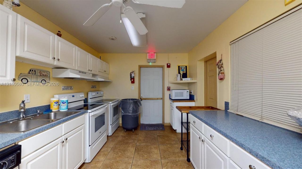7877 Golf Cir Dr , Unit 304, Margate, FL 33063 Photo