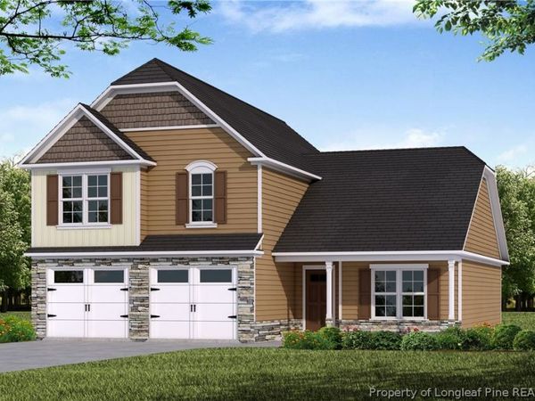 169 Crowville Street , Raeford, NC 28376
