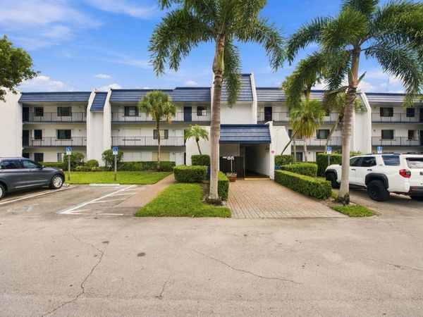 4545 LUXEMBURG Court, Unit 303, Lake Worth, FL 33467