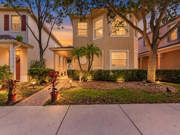 2478 SE PINELAND Drive, Port St. Lucie, FL 34952