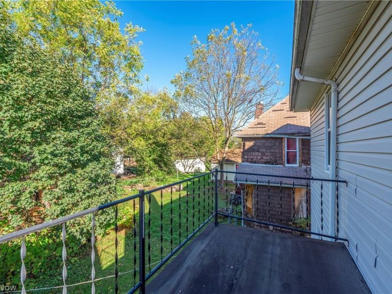 3878 W 31st Street, Cleveland, OH 44109 Photo 12