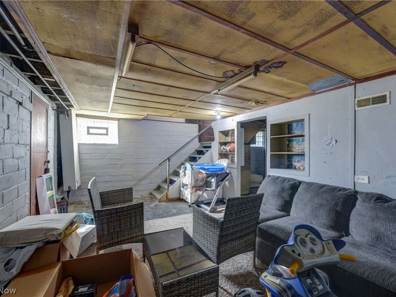 3878 W 31st Street, Cleveland, OH 44109 Photo 35