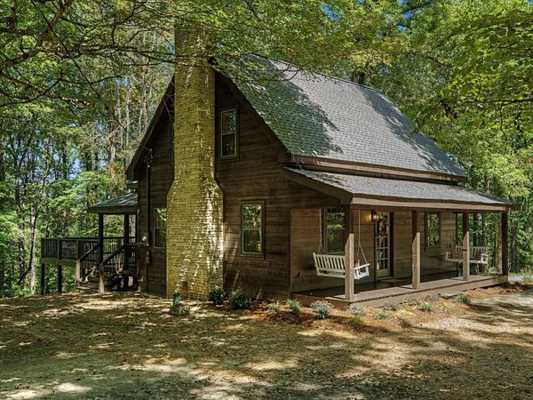 1453 Hawkins Rd , White Bluff, TN 37187