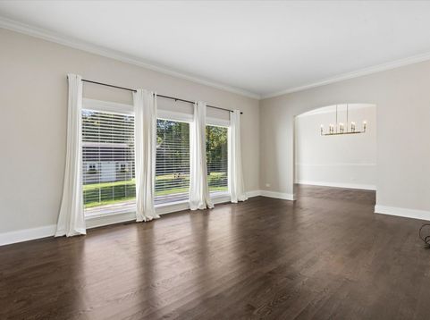 Main Photo