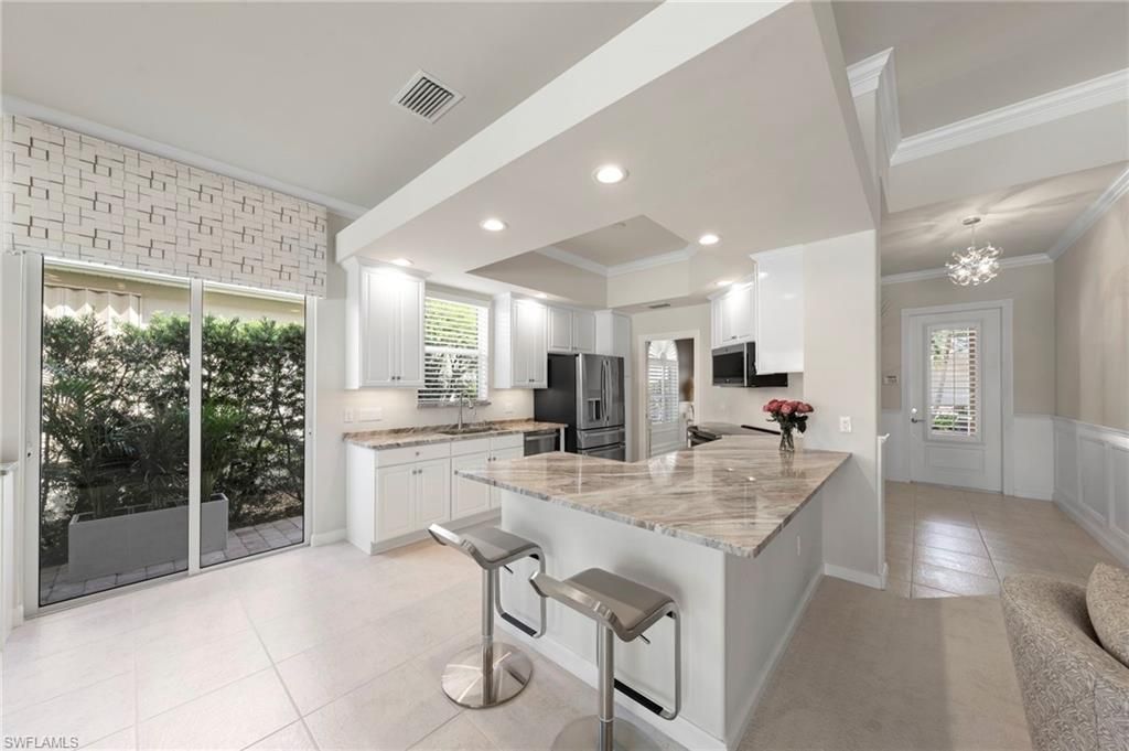 28510 Guinivere Way, Bonita Springs, FL 34135 Photo