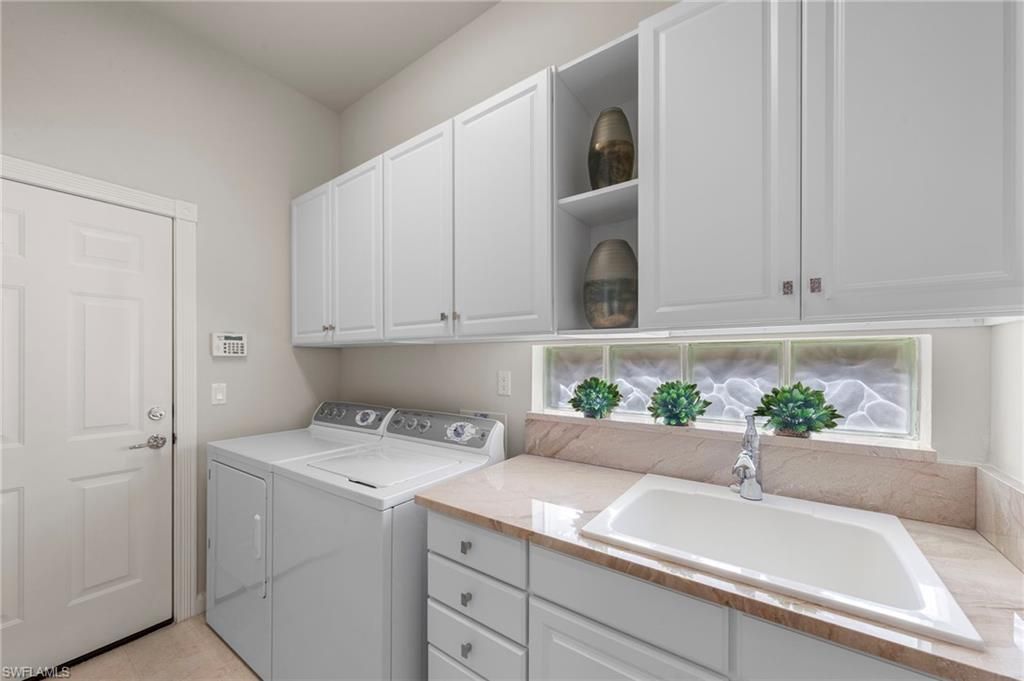 28510 Guinivere Way, Bonita Springs, FL 34135 Photo