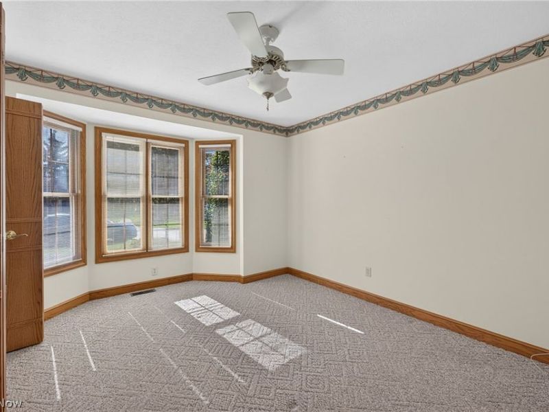 601 Sonora Drive, Barberton, OH 44203 Photo 19