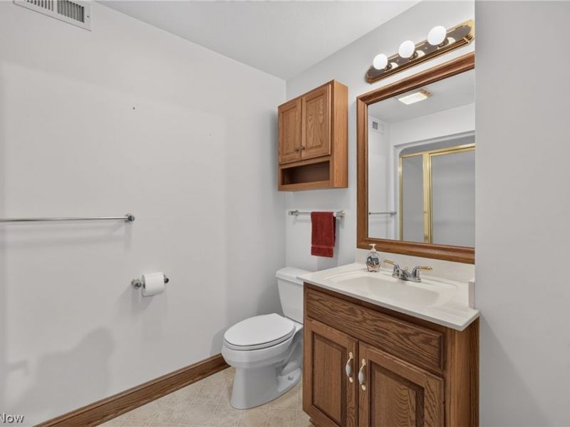 601 Sonora Drive, Barberton, OH 44203 Photo 34