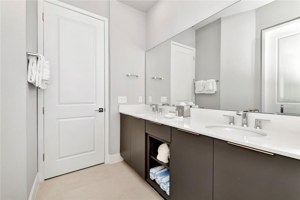 7770 Sandy Ridge Drive, Unit 136, Reunion, FL 34747 Photo