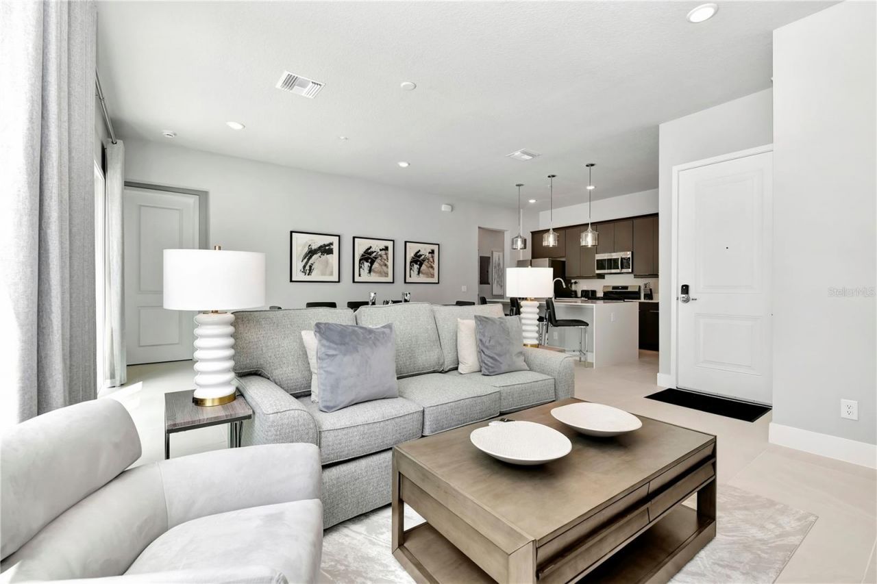 7770 Sandy Ridge Drive, Unit 136, Reunion, FL 34747 Photo
