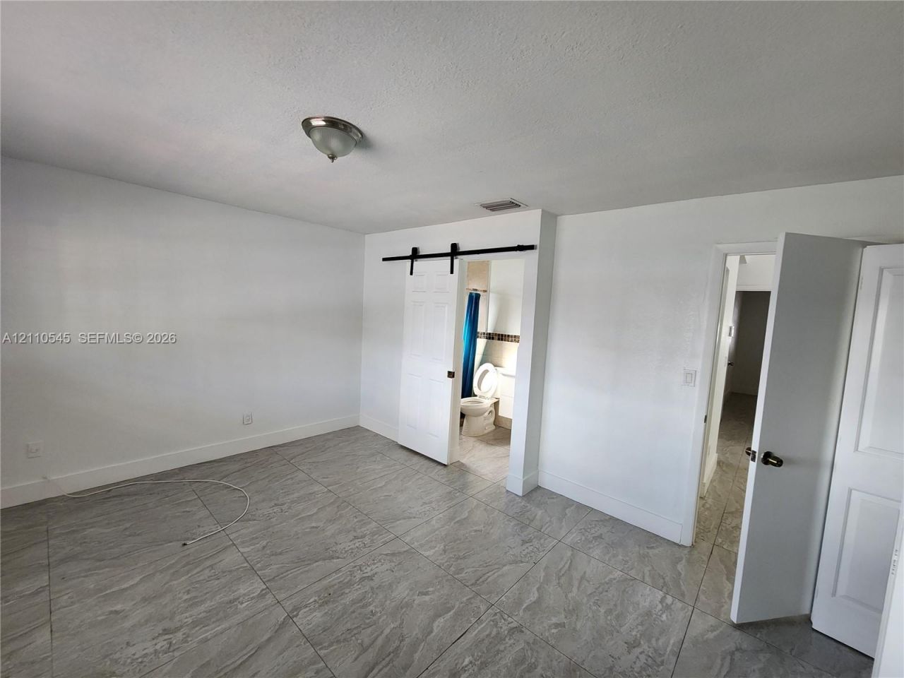 8729 NW 116th St , Hialeah Gardens, FL 33018 Photo