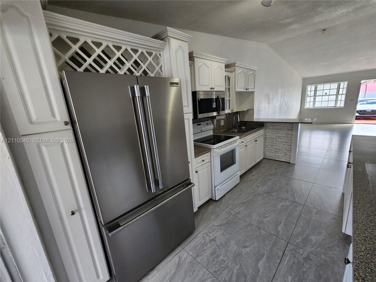 8729 NW 116th St , Hialeah Gardens, FL 33018 Photo