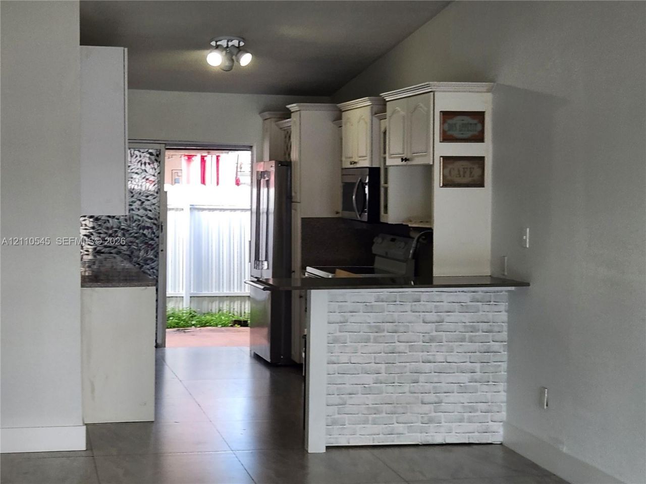 8729 NW 116th St , Hialeah Gardens, FL 33018 Photo
