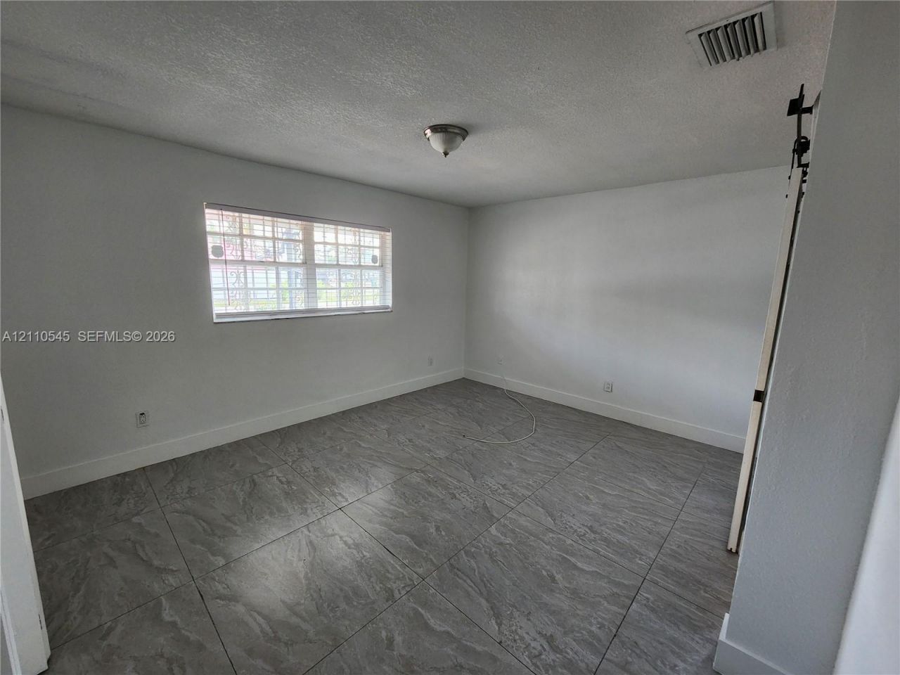 8729 NW 116th St , Hialeah Gardens, FL 33018 Photo