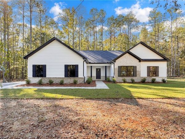 18032 Northview Circle, Northport, AL 35475