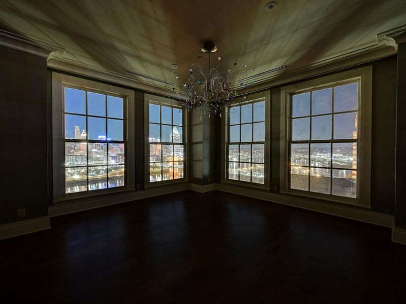 100 W Rivercenter Boulevard, Unit 2A, Covington, KY 41011 Photo 18